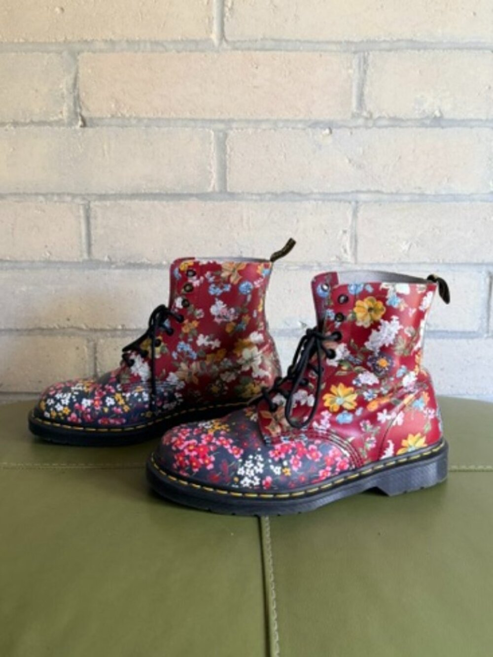 Dr. Martens 1460 Pascal floral boots size US W 11 / UK 9 GUC - Picture 12 of 12